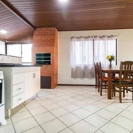Apartamento Cobertura - 140 Metros Da Praia Бомбиняс Екстериор снимка