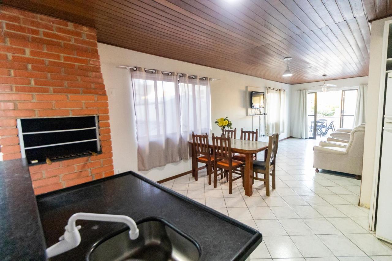 Apartamento Cobertura - 140 Metros Da Praia Бомбиняс Екстериор снимка