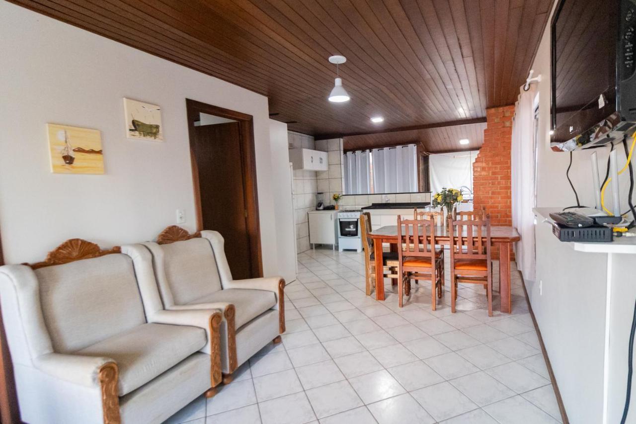 Apartamento Cobertura - 140 Metros Da Praia Бомбиняс Екстериор снимка
