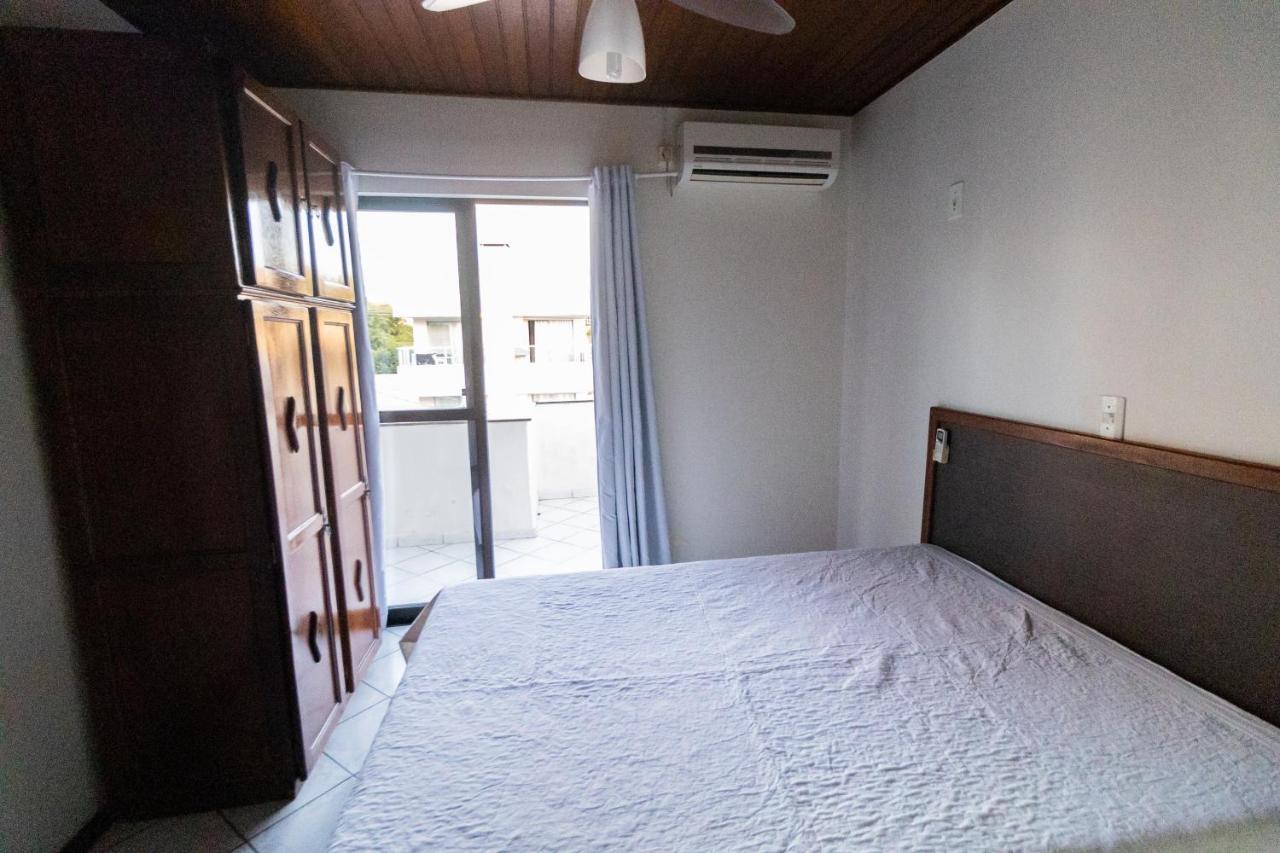 Apartamento Cobertura - 140 Metros Da Praia Бомбиняс Екстериор снимка